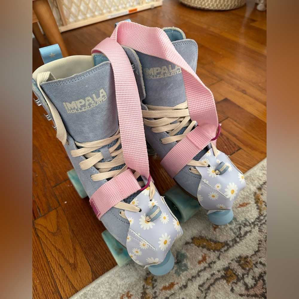 Impala Roller Skates Samira Quad Skates – Women’s Size 7 – Light Blue Suede